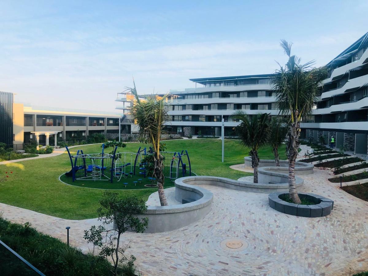 Pebble Beach Sibaya Apartment 238 Durban Bagian luar foto